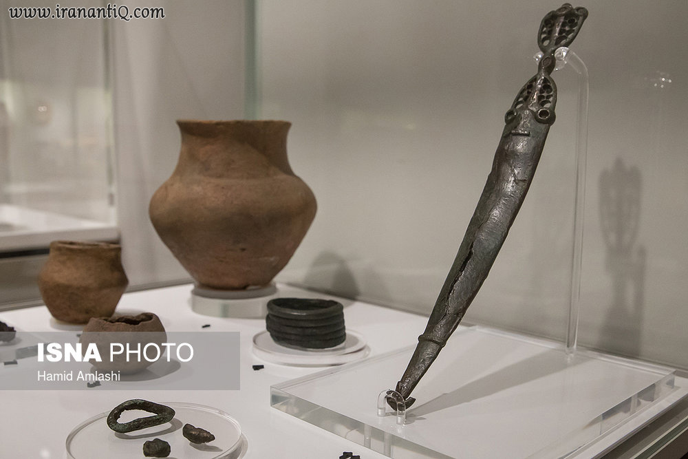 از آثار باستانی هلند به نمایش در آمده در موزه ملی ایران